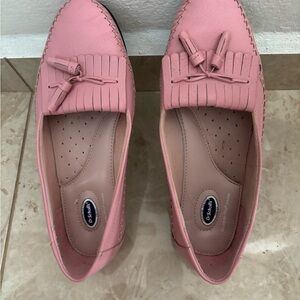 Dr. Scholl's Pink Loafers for Women